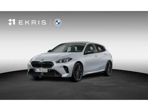 BMW 1-serie 120 | M-Sport Pro | Harman Kardon | Panoramadak | Adaptive Cruise