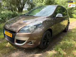 Renault Scénic 1.4 TCE Celsium/Navi/Airco/Cruise/NETTE Auto!