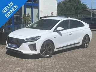Hyundai IONIQ 1.6 GDi Comfort Camera, Apple Carplay/Android Auto, Navigatie, Keyless, Adaptieve crui
