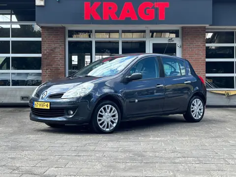 Renault Clio 1.2-16V Collection AIRCO|5deurs|APK TOT: 04-03-2027! (Volkswagen Polo, Toyota Yaris, Op