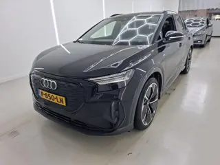 Audi Q4 e-tron 40 204pk SOH 93,7% S-Line Competition RS stoelen 77 kWh