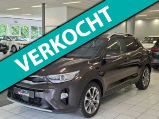 Kia Stonic 120pk Leder/Navi/Trekhaak/Carplay/Android auto/Camera