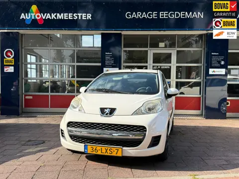 Peugeot 107 1.0-12V Urban Move