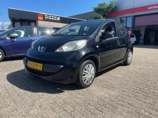 Peugeot 107 1.0-12V XS airco nette auto