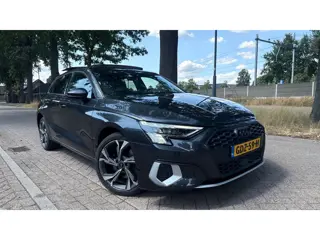 Audi A3 Sportback 40 TFSI e Business edition PANORAMADAK