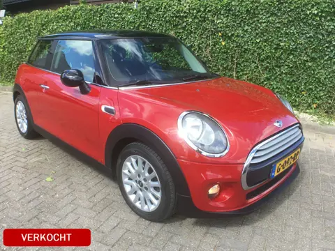 MINI Mini 1.5 Cooper Serious Business Climate control, keyles entry/go ,start stop ,136 pk