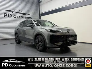 Volkswagen T-Roc 1.5 eTsi R-Line Edition - Nieuwe model - Trekhaak - Camera - IQ Lights - ACC -