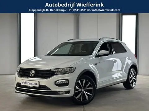 Volkswagen T-Roc 1.0 TSI R-line | Acc | Led | Trekhaak |