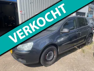 Volkswagen Golf 1.6 FSI Turijn 2x|Bj 2006 en 2004 met werk samen €1200!!