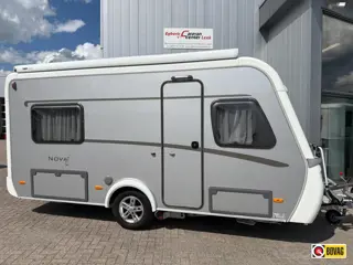 Eriba Nova Light 465 Elegance Mover / Luifel