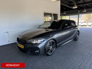 BMW 1-serie 118i Edition M Sport Shadow Executive / PDC / 18" lichtmetalen velgen / LED / Climate Co