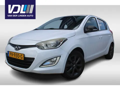 Hyundai i20 1.2 HP i-Motion Buitenspiegels elektrisch verstel- en verwarmbaar, Elektrische ramen voo