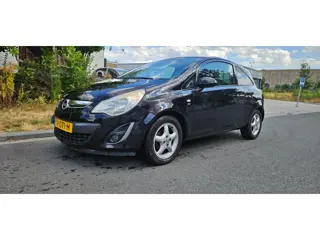 Opel Corsa 1.2-16V Selection abs pomp werkt niet