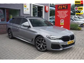 BMW 5-serie Touring 530e Business Edition Plus / Trekhaak / Pano / HUD / Drive assist prof / Harman 