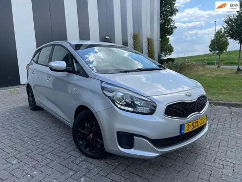 Kia Carens 1.6 GDi ComfortLine 7 Persoons-Clima-Camera-Led-Navi-Lmv