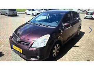 Toyota Verso 1.8 VVT-i Luna 2007 NAP 90.674km 1e eigenaar Boekjes zijn aanwezig. 5-persoons uitvoeri