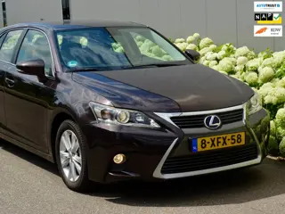 Lexus CT 200h Luxury Sport | Leer | Navi | NL | Trekhaak |