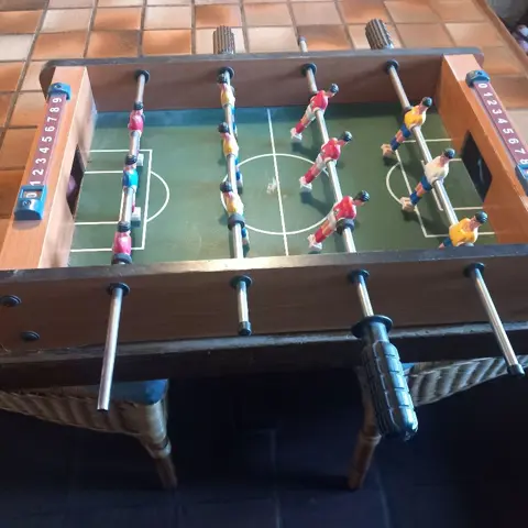 Tafelvoetbalspel - mist 1 greep