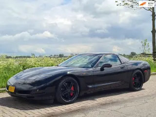 Chevrolet USA Corvette C5 coupe 5.7 V8 aut. Black Edition -> 350 pk !!