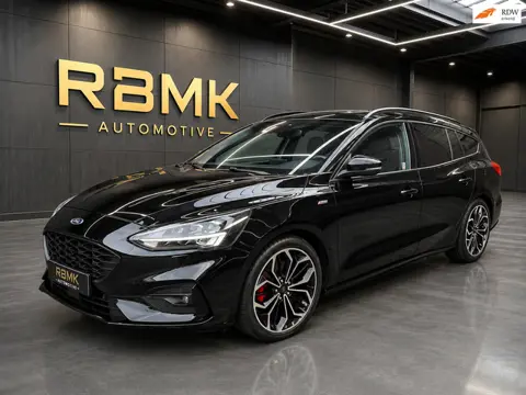 Ford Focus Wagon 1.5 EcoBoost ST Line / Panorama dak!