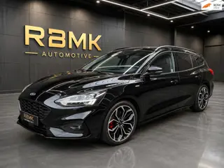 Ford Focus Wagon 1.5 EcoBoost ST Line / Panorama dak!
