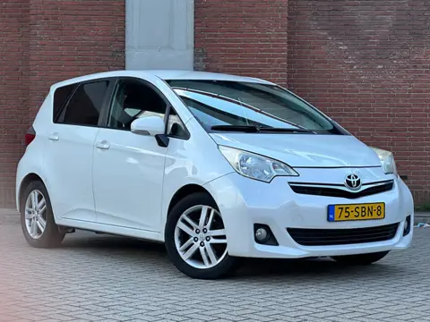 Toyota Verso-S 1.3 VVT-i Dynamic|AUTOMAAT|AIRCO|NAVI|CAMERA|INRUILKOOPJE