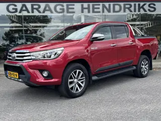 Toyota HiLux 2.4 D-4D-F Double Cab 5 Pers. Executive | Trekhaak 3200KG | camera | Dab+ | Navi | 4WD 