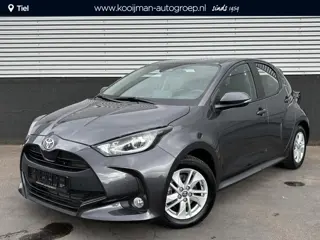 Toyota Yaris 1.5 Hybrid 115 Business Plus Parkeersensoren voor + achter, Stoelverwarming & Stuurwiel