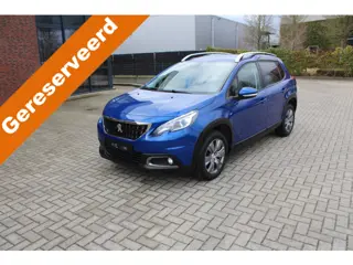 Peugeot 2008 1.2 PureTech Signature Clima-Cruise-Navi-Bluetooth-Carplay-Parkeersensoren 12 Maanden B