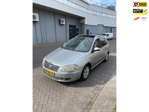 Fiat Croma 1.9 JTD Emotion