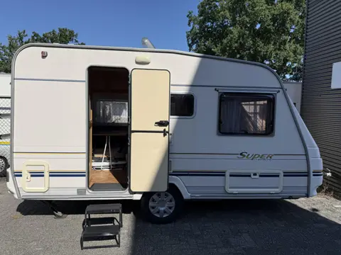 Sprite Super 390 TM 2 ZITJES VOORTENT -LUIFEL
