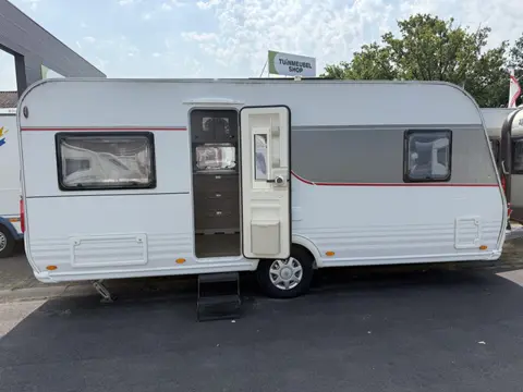 Bürstner Averso 490 TS FRANSBED RONDZIT LUIFEL