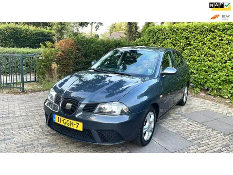 Seat Ibiza 1.4-16V Trendstyl 5DR-Airco-Cruise-Velgen-New APK