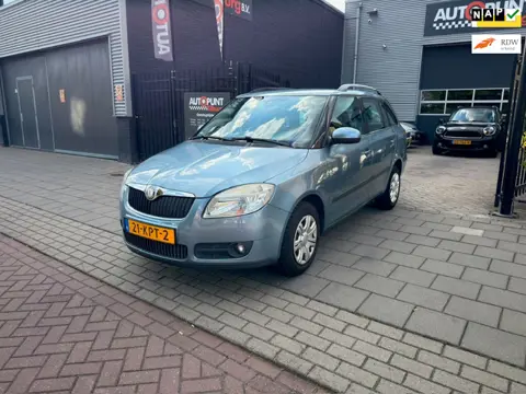 Skoda Fabia Combi 1.4-16V Ambition 2e Eig! Trekhaak Airco NAP APK
