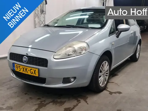 Fiat Grande Punto 1.4 Dynamic | Airco | Cruise Control | LMV | Elekt. Ramen | Trekhaak | APK tot 15-
