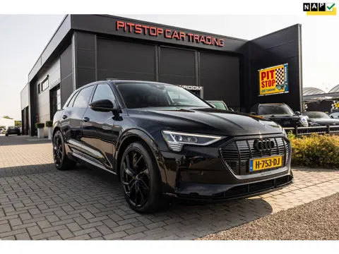 Audi E-tron E-tron 55 quattro advanced S 95 kWh, Black-Optic, Pano, ACC, NL Auto!