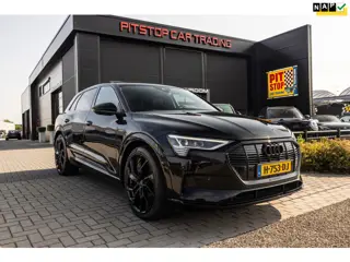 Audi E-tron E-tron 55 quattro advanced S 95 kWh, Black-Optic, Pano, ACC, NL Auto!