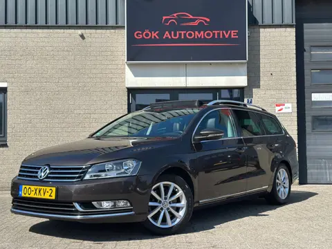 Volkswagen Passat Variant 1.4 TSI Highline / Automaat / Individual / Ketting VV / Pano / PDC / Navi 