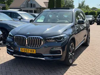 BMW X5 xDrive45e High Executive / Panoramadak / 360Camera / Head-up / Leder / 21'' / Luchtvering / K