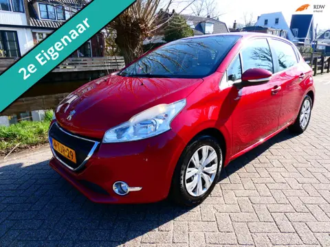 Peugeot 208 1.2 VTi Active 5-deurs 2e eig. Airco Cruise Trekhaak Zuinig