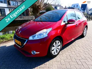 Peugeot 208 1.2 VTi Active 5-deurs 2e eig. Airco Cruise Trekhaak Zuinig
