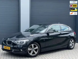 BMW 1-serie 116i EDE Business Sport / APK / LAGE KM / NAVI