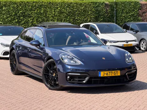 Porsche Panamera Sport Turismo 2.9 4S E-Hybrid / Panoramadak / 360Camera / Head-up / Achterasbesturi