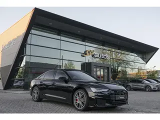 Audi A6 Limousine 55 TFSIe Competion 367pk Quattro Panoramadak 4-wielbesturing *SOH 95%* Nachtzicht 