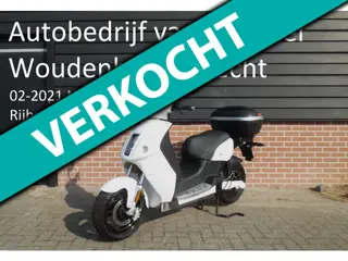 E-Max Bromscooter Verkocht V120LD+ actieradius 140km 02-2021 3.298km