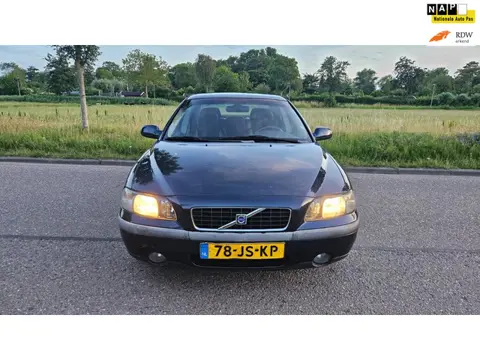 Volvo S60 2.4