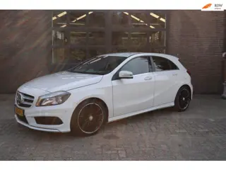 Mercedes-Benz A-klasse 180 AMG Pakket |PDC|AC| Nieuwe APK