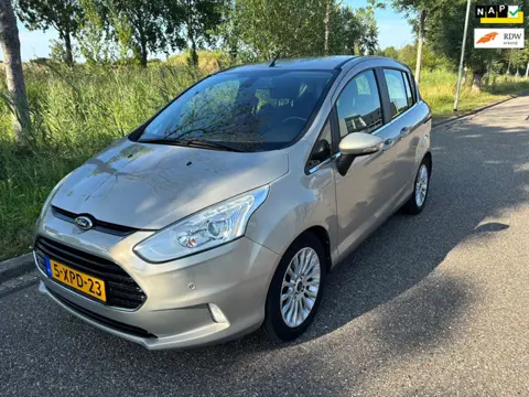 Ford B-Max 1.0 EcoBoost Titanium