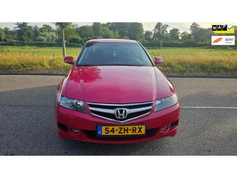 Honda Accord 2.0i Sport