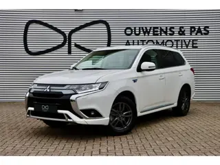 Mitsubishi Outlander 2.4 PHEV Pure | CARPLAY | CAMERA | STOELVERWARMING